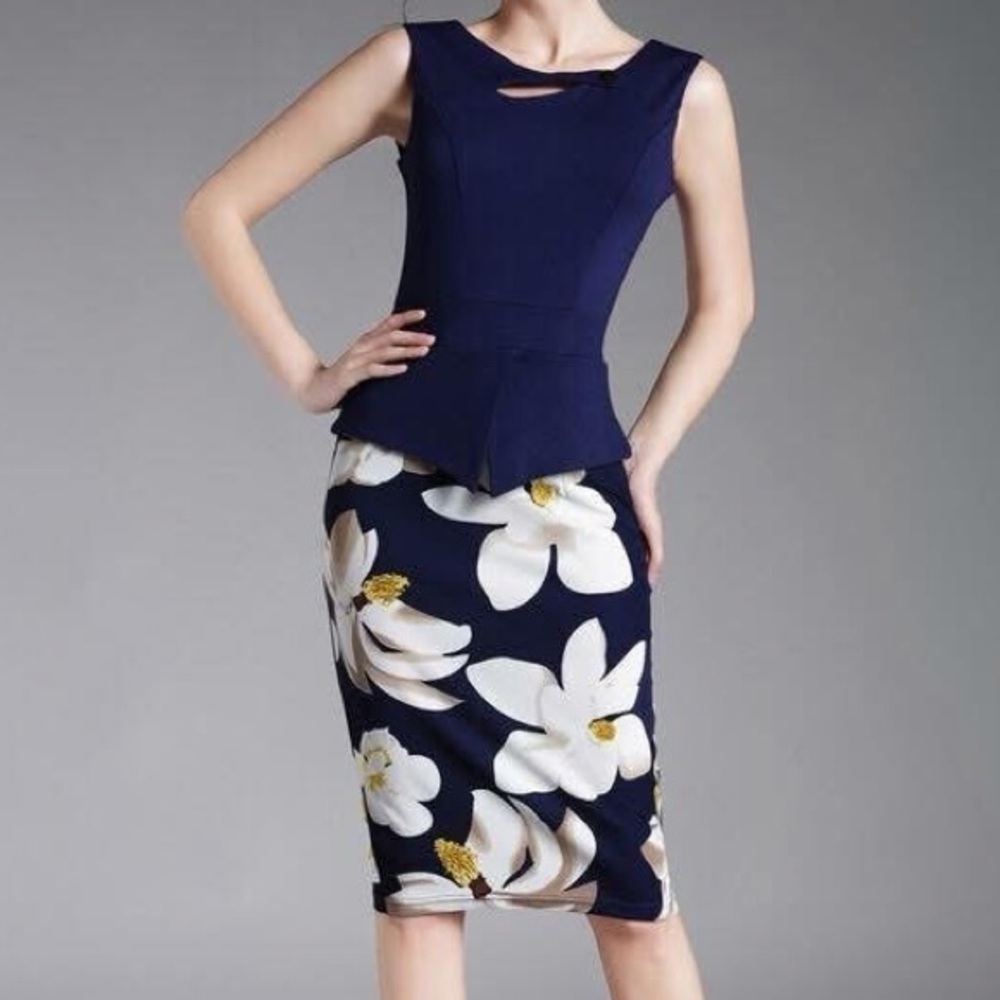 🩷 Oxiuli Fashions Korean Dress Navy Fitted Floral Peplum Dress Sz Small